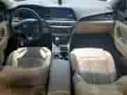 2018 Hyundai Sonata Limited с VIN KMHE34L33JA086907, выставлен на аукционе Copart как лот 65697695 с пробегом 159 268 миль миль и Списание • Salvage title. История ставок и продаж доступна на DreamBid. Изображение 8.