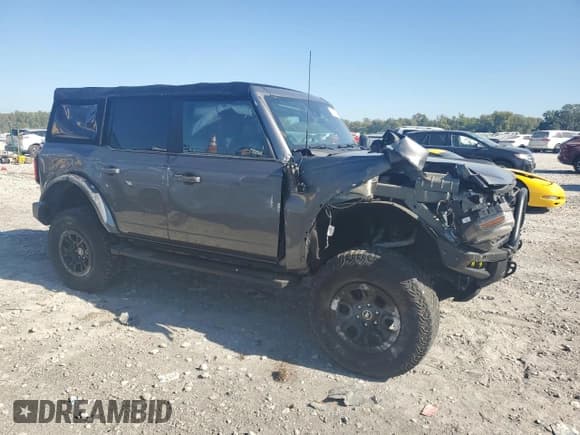 ✅ 2021 Ford Bronco Outer Banks • VIN: 1FMDE5DHXMLA63588 • Lot: 85293735. Listed on Copart with 39,070 mi. Free auction sales archive from the USA and detailed vehicle history report at DreamBid. Image 4.
