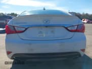 ✅ 2014 Hyundai Sonata Limited • VIN: 5NPEC4ACXEH823882 • Lot: 43412387. Wystawiony na IAAI z przebiegiem 117 105 mil. Bezpłatny archiwum sprzedaży aukcyjnych z USA i szczegółowy raport historii pojazdu na DreamBid. Zdjęcie 16.