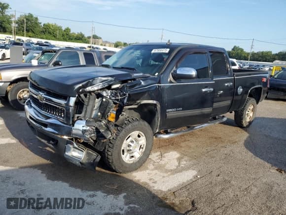 ✅ 2010 Chevrolet Silverado 2500HD LT • VIN: 1GC4KXB6XAF113507 • Lot: 67850475. Wystawiony na Copart z przebiegiem 130 889 mil. Bezpłatny archiwum sprzedaży aukcyjnych z USA i szczegółowy raport historii pojazdu na DreamBid. Zdjęcie 1.