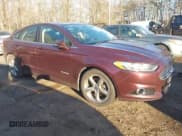 ✅ 2013 Ford Fusion SE Hybrid • VIN: 3FA6P0LU3DR139717 • Лот: 43830819. Опубликован ранее на IAAI с пробегом 236 091 миль. Бесплатный доступ к архиву аукционных продаж из США и подробный отчёт об истории автомобиля на DreamBid. Изображение 1.