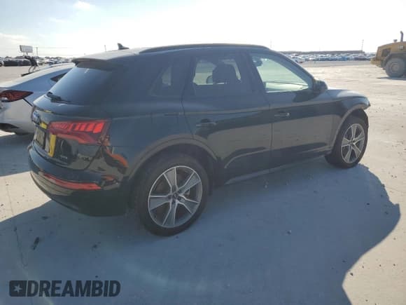 ✅ 2019 Audi Q5 Premium Plus • VIN: WA1BNAFY0K2115275 • Lot: 90104395. Wystawiony na Copart z przebiegiem 69 393 mil. Bezpłatny archiwum sprzedaży aukcyjnych z USA i szczegółowy raport historii pojazdu na DreamBid. Zdjęcie 3.