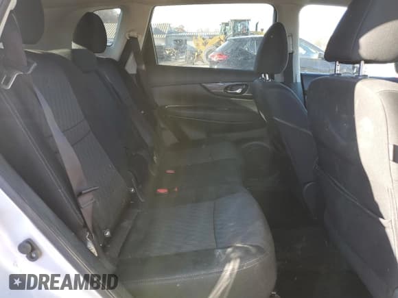 ✅ 2017 Nissan Rogue SV • VIN: KNMAT2MVXHP526975 • Lot: 92634965. Listed on Copart with 121,804 mi. Free auction sales archive from the USA and detailed vehicle history report at DreamBid. Image 11.