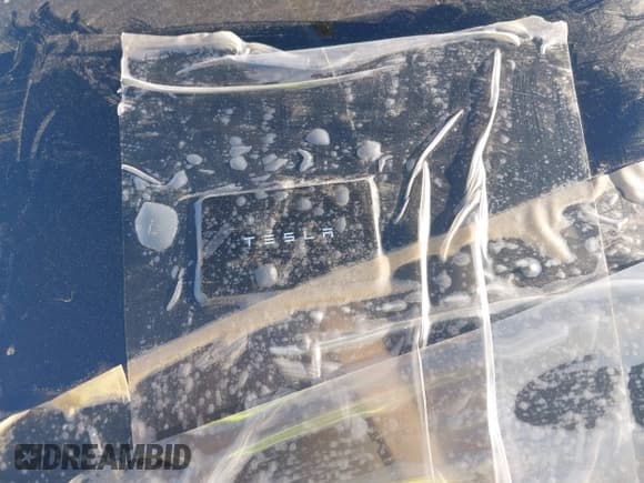 ✅ 2019 Tesla Model 3 Long Range • VIN: 5YJ3E1EB4KF384982 • Lot: 43300147. Wystawiony na IAAI z przebiegiem 67 472 mil. Bezpłatny archiwum sprzedaży aukcyjnych z USA i szczegółowy raport historii pojazdu na DreamBid. Zdjęcie 22.