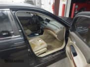 ✅ 2009 Honda Accord EX-L • VIN: JHMCP26839C001039 • Lot: 43748396. Wystawiony na IAAI z przebiegiem 168 757 mil. Bezpłatny archiwum sprzedaży aukcyjnych z USA i szczegółowy raport historii pojazdu na DreamBid. Zdjęcie 5.