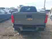 2018 Chevrolet Colorado 4WD Z71 с VIN 1GCHTDEN7J1273308, выставлен на аукционе IAAI как лот 42234416 с пробегом 267 264 миль миль и . История ставок и продаж доступна на DreamBid. Изображение 16.