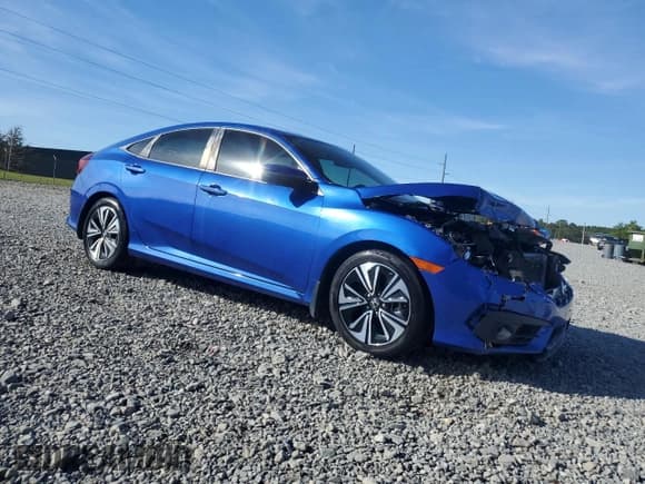 ✅ 2018 Honda Civic EX-T • VIN: JHMFC1F38JX019346 • Лот: 89811025. Опубликован ранее на Copart с пробегом 103 927 миль. Бесплатный доступ к архиву аукционных продаж из США и подробный отчёт об истории автомобиля на DreamBid. Изображение 4.