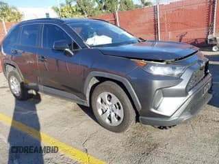 ✅ 2019 Toyota RAV4 LE • VIN: JTMH1RFV1KD502924 • Lot: 43501996. Listed on IAAI with 77,465 mi. Free auction sales archive from the USA and detailed vehicle history report at DreamBid. Image 1.
