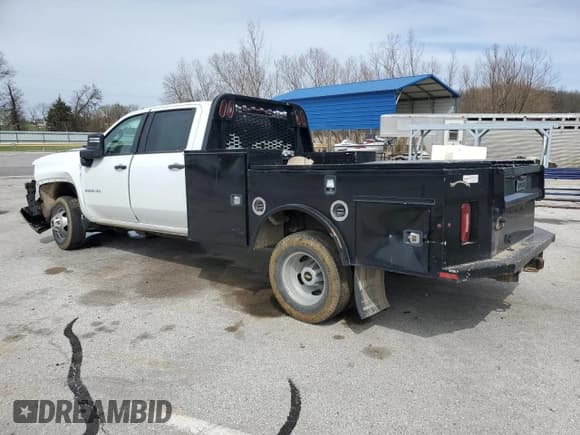 ✅ 2022 Chevrolet Silverado 3500 • VIN: 1GB4YSE72NF330775 • Lot: 50227885. Listed on Copart with 76,634 mi. Free auction sales archive from the USA and detailed vehicle history report at DreamBid. Image 2.