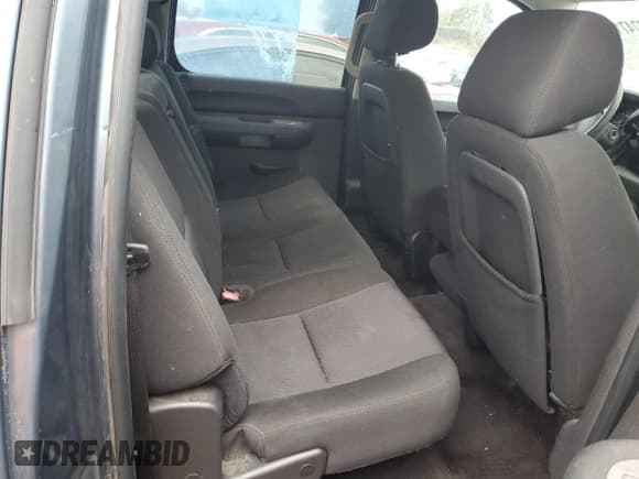 ✅ 2010 Chevrolet Silverado 1500 LS • VIN: 3GCRCREA8AG180085 • Lot: 77471744. Listed on Copart with 142,737 mi. Free auction sales archive from the USA and detailed vehicle history report at DreamBid. Image 10.