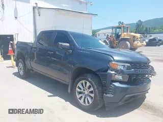 2020 Chevrolet Silverado 1500 Custom z VIN 3GCPYBEK7LG203576, wystawiony jako IAAI lot #42554126 z przebiegiem 79 976 mil mil oraz . Historia ofert i sprzedaży dostępna na DreamBid. Obrazek 1.