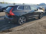 ✅ 2019 Volvo XC60 Momentum • VIN: LYV102DK4KB224549 • Lot: 70190615. Listed on Copart with 52,913 mi. Free auction sales archive from the USA and detailed vehicle history report at DreamBid. Image 3.