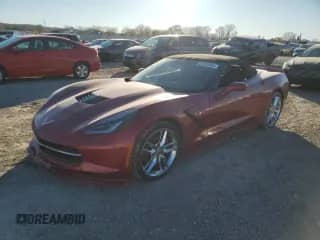 2015 Chevrolet Corvette Z51 3LT z VIN 1G1YL3D78F5122130, wystawiony jako Copart lot #81825004 z przebiegiem 39 777 mil mil oraz Szkoda całkowita • Salvage title. Historia ofert i sprzedaży dostępna na DreamBid. Obrazek 1.