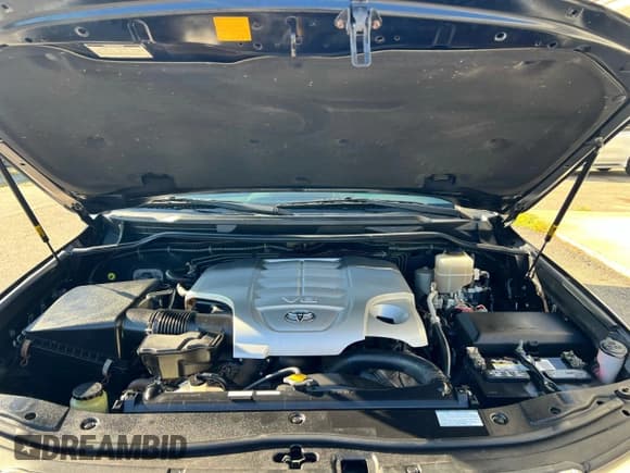 ✅ 2013 Toyota Land Cruiser • VIN: JTMHY7AJ9D4013338 • Lot: 80799075. Wystawiony na Copart z przebiegiem 144 546 mil. Bezpłatny archiwum sprzedaży aukcyjnych z USA i szczegółowy raport historii pojazdu na DreamBid. Zdjęcie 7.