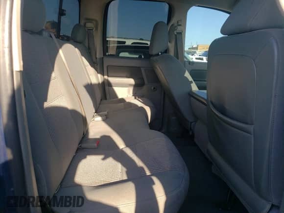 2007 Dodge 1500 SLT z VIN 1D7HU18N07S159280, wystawiony jako Copart lot #57641114 z przebiegiem 208 941 mil mil oraz Czysty tytuł • Clean title. Historia ofert i sprzedaży dostępna na DreamBid. Obrazek 10.