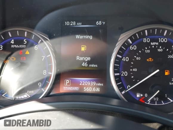 ✅ 2014 Infiniti Q50 Hybrid Premium • VIN: JN1AV7AP1EM690435 • Lot: 43642478. Wystawiony na IAAI z przebiegiem 220 939 mil. Bezpłatny archiwum sprzedaży aukcyjnych z USA i szczegółowy raport historii pojazdu na DreamBid. Zdjęcie 7.