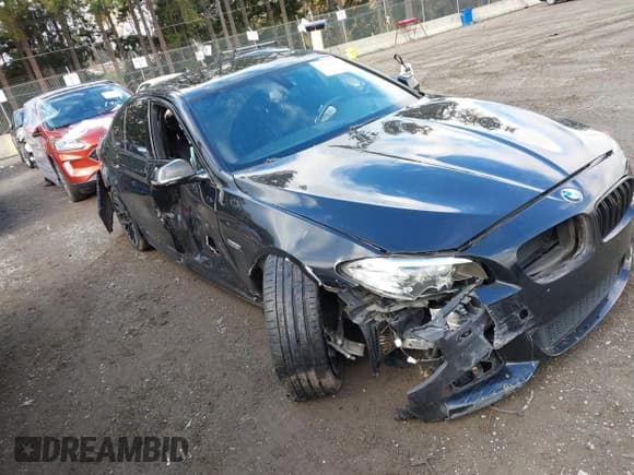 ✅ 2016 BMW 5 Series 535d • VIN: WBAXA5C57GG042082 • Lot: 43714663. Listed on IAAI with 95,771 mi. Free auction sales archive from the USA and detailed vehicle history report at DreamBid. Image 6.