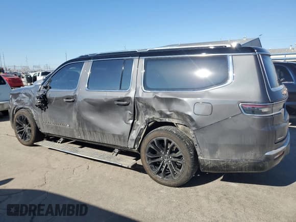 ✅ 2023 Jeep Grand Wagoneer Series III • VIN: 1C4SJSGP2PS510711 • Lot: 88495525. Listed on Copart with 30,111 mi. Free auction sales archive from the USA and detailed vehicle history report at DreamBid. Image 2.