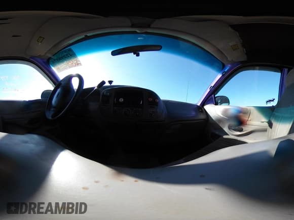 ✅ 1998 Ford F-250 • VIN: 1FTEX2768WKA06939 • Lot: 42296575. Listed on IAAI with 443,222 mi. Free auction sales archive from the USA and detailed vehicle history report at DreamBid. Image 18.