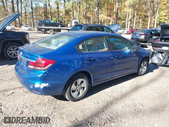 ✅ 2014 Honda Civic LX • VIN: 19XFB2F51EE224704 • Лот: 43631978. Опубликован ранее на IAAI с пробегом 159 562 миль. Бесплатный доступ к архиву аукционных продаж из США и подробный отчёт об истории автомобиля на DreamBid. Изображение 4.