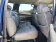 ✅ 2001 Chevrolet Suburban LT • VIN: 3GNGC26G41G224365 • Лот: 42482855. Опубликован ранее на IAAI с пробегом 204 930 миль. Бесплатный доступ к архиву аукционных продаж из США и подробный отчёт об истории автомобиля на DreamBid. Изображение 8.