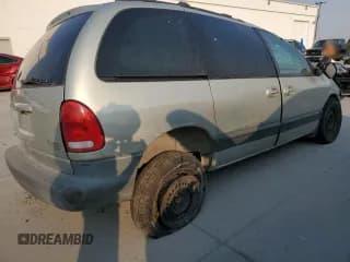 ✅ 2000 Chrysler Voyager SE • VIN: 2C4GJ45G4YR789067 • Лот: 69890744. Опубликован ранее на Copart с пробегом Не указан. Бесплатный доступ к архиву аукционных продаж из США и подробный отчёт об истории автомобиля на DreamBid. Изображение 3.
