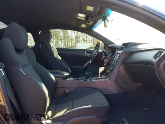 ✅ 2013 Hyundai Genesis Coupe 2.0T • VIN: KMHHT6KD0DU102826 • Лот: 43602864. Опубликован ранее на IAAI с пробегом 158 241 миль. Бесплатный доступ к архиву аукционных продаж из США и подробный отчёт об истории автомобиля на DreamBid. Изображение 5.