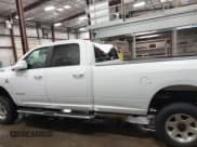 ✅ 2021 Ram 2500 Big Horn • VIN: 3C6UR5JL5MG554642 • Лот: 42305894. Опубликован ранее на IAAI с пробегом 123 187 миль. Бесплатный доступ к архиву аукционных продаж из США и подробный отчёт об истории автомобиля на DreamBid. Изображение 14.