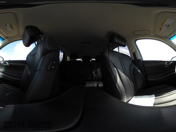 ✅ 2024 Genesis GV80 • VIN: KMUHBDSB9RU209209 • Lot: 42449081. Wystawiony na IAAI z przebiegiem 34 184 mil. Bezpłatny archiwum sprzedaży aukcyjnych z USA i szczegółowy raport historii pojazdu na DreamBid. Zdjęcie 19.