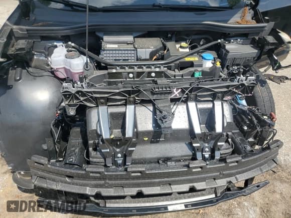 ✅ 2024 Audi Q4 e-tron Premium Plus • VIN: WA1LUBFZ0RP062693 • Lot: 69287045. Listed on Copart with 14,951 mi. Free auction sales archive from the USA and detailed vehicle history report at DreamBid. Image 11.