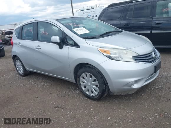 ✅ 2014 Nissan Note SV • VIN: 3N1CE2CP9EL424079 • Lot: 43142526. Listed on IAAI with 220,060 mi. Free auction sales archive from the USA and detailed vehicle history report at DreamBid. Image 1.