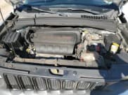 ✅ 2017 Jeep Renegade Latitude • VIN: ZACCJBBB5HPF93008 • Lot: 86262765. Wystawiony na Copart z przebiegiem 119 257 mil. Bezpłatny archiwum sprzedaży aukcyjnych z USA i szczegółowy raport historii pojazdu na DreamBid. Zdjęcie 12.