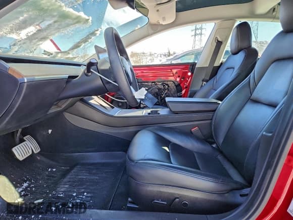 ✅ 2021 Tesla Model 3 Performance • VIN: 5YJ3E1ECXMF913718 • Lot: 95115065. Wystawiony na Copart z przebiegiem 75 162 mil. Bezpłatny archiwum sprzedaży aukcyjnych z USA i szczegółowy raport historii pojazdu na DreamBid. Zdjęcie 7.