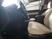 ✅ 2009 Mercury Mariner Premier • VIN: 4M2CU97G39KJ00498 • Lot: 60049555. Wystawiony na Copart z przebiegiem 97 212 mil. Bezpłatny archiwum sprzedaży aukcyjnych z USA i szczegółowy raport historii pojazdu na DreamBid. Zdjęcie 7.