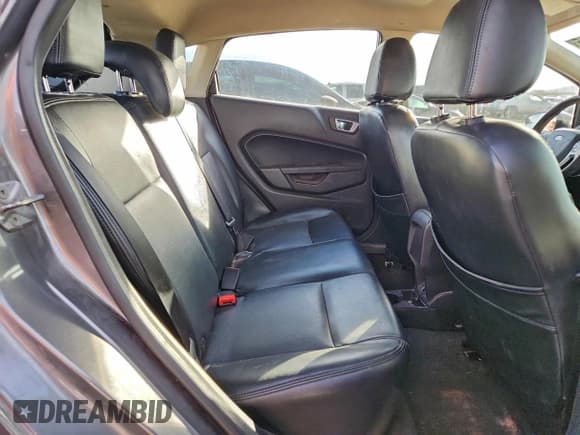 ✅ 2014 Ford Fiesta SE • VIN: 3FADP4EJ1EM200725 • Lot: 96177055. Wystawiony na Copart z przebiegiem 174 254 mil. Bezpłatny archiwum sprzedaży aukcyjnych z USA i szczegółowy raport historii pojazdu na DreamBid. Zdjęcie 10.