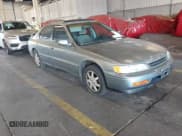 ✅ 1994 Honda Accord EX • VIN: JHMCD565XRC094691 • Lot: 43192087. Wystawiony na IAAI z przebiegiem 238 656 mil. Bezpłatny archiwum sprzedaży aukcyjnych z USA i szczegółowy raport historii pojazdu na DreamBid. Zdjęcie 1.