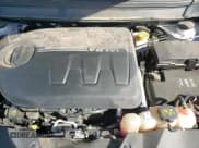 ✅ 2019 Jeep Cherokee Latitude • VIN: 1C4PJMCXXKD360013 • Lot: 86809815. Wystawiony na Copart z przebiegiem 111 518 mil. Bezpłatny archiwum sprzedaży aukcyjnych z USA i szczegółowy raport historii pojazdu na DreamBid. Zdjęcie 14.