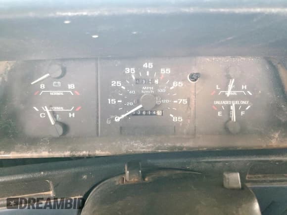 ✅ 1994 Ford Ranger Splash • VIN: 1FTCR10A1RUB81116 • Lot: 92026605. Listed on Copart with 93,614 mi. Free auction sales archive from the USA and detailed vehicle history report at DreamBid. Image 9.