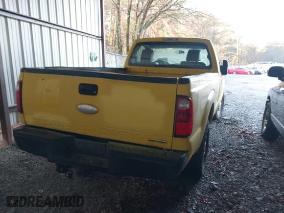 ✅ 2014 Ford F-350 XL • VIN: 1FTBF3A61EEA34468 • Лот: 43628115. Опубликован ранее на IAAI с пробегом 213 768 миль. Бесплатный доступ к архиву аукционных продаж из США и подробный отчёт об истории автомобиля на DreamBid. Изображение 4.