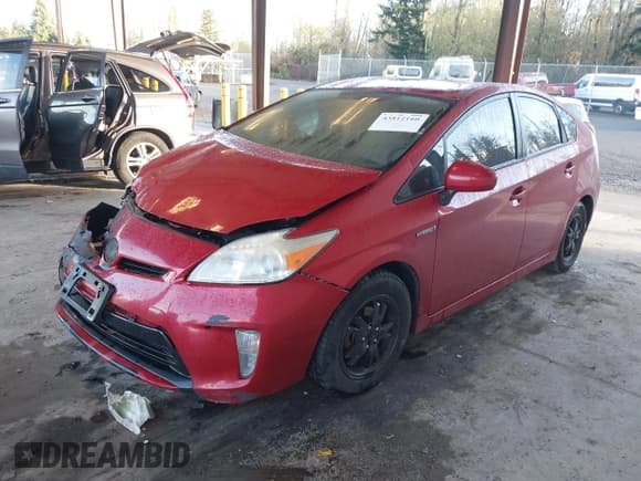 ✅ 2015 Toyota Prius Two • VIN: JTDKN3DU9F1893863 • Lot: 43812160. Listed on IAAI with 196,067 mi. Free auction sales archive from the USA and detailed vehicle history report at DreamBid. Image 17.