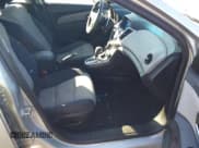 ✅ 2016 Chevrolet Cruze LS • VIN: 1G1PC5SGXG7216137 • Лот: 43138619. Опубликован ранее на IAAI с пробегом 113 888 миль. Бесплатный доступ к архиву аукционных продаж из США и подробный отчёт об истории автомобиля на DreamBid. Изображение 5.