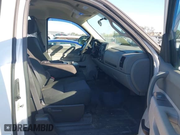 ✅ 2013 Chevrolet Silverado 2500HD Work Truck • VIN: 1GC2KVCG7DZ340904 • Лот: 43471191. Опубликован ранее на IAAI с пробегом 200 141 миль. Бесплатный доступ к архиву аукционных продаж из США и подробный отчёт об истории автомобиля на DreamBid. Изображение 5.