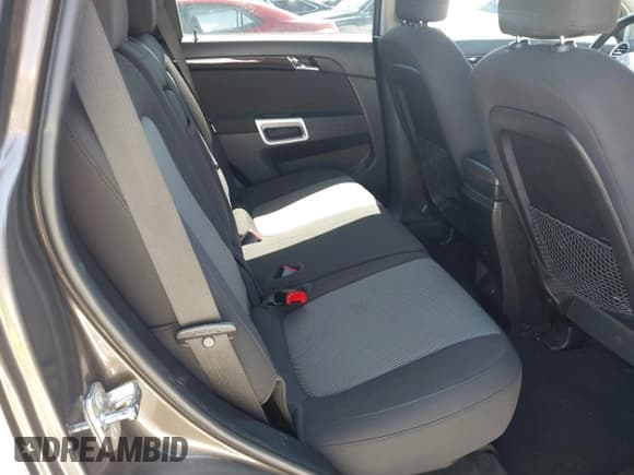 ✅ 2014 Chevrolet Captiva Sport LS • VIN: 3GNAL2EK1ES575989 • Lot: 41757007. Wystawiony na IAAI z przebiegiem 105 190 mil. Bezpłatny archiwum sprzedaży aukcyjnych z USA i szczegółowy raport historii pojazdu na DreamBid. Zdjęcie 8.