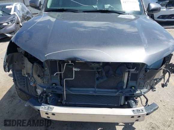 ✅ 2022 Toyota 4Runner SR5 • VIN: JTEEU5JRXN5260206 • Lot: 41775088. Listed on IAAI with 69,235 mi. Free auction sales archive from the USA and detailed vehicle history report at DreamBid. Image 12.