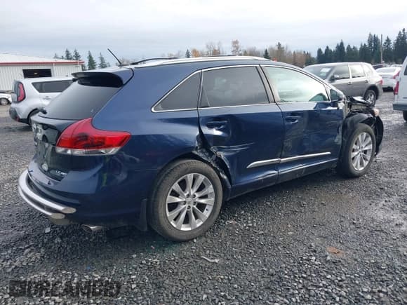 ✅ 2015 Toyota Venza LE • VIN: 4T3BA3BB1FU065823 • Lot: 43767831. Listed on IAAI with 130,328 mi. Free auction sales archive from the USA and detailed vehicle history report at DreamBid. Image 4.