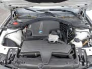 ✅ 2012 BMW 3 Series 328i • VIN: WBA3A5C57CF341151 • Lot: 42259279. Wystawiony na IAAI z przebiegiem 70 035 mil. Bezpłatny archiwum sprzedaży aukcyjnych z USA i szczegółowy raport historii pojazdu na DreamBid. Zdjęcie 10.