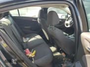 ✅ 2017 Chevrolet Cruze LT • VIN: 1G1BE5SM6H7254072 • Lot: 80270605. Listed on Copart with 110,339 mi. Free auction sales archive from the USA and detailed vehicle history report at DreamBid. Image 10.