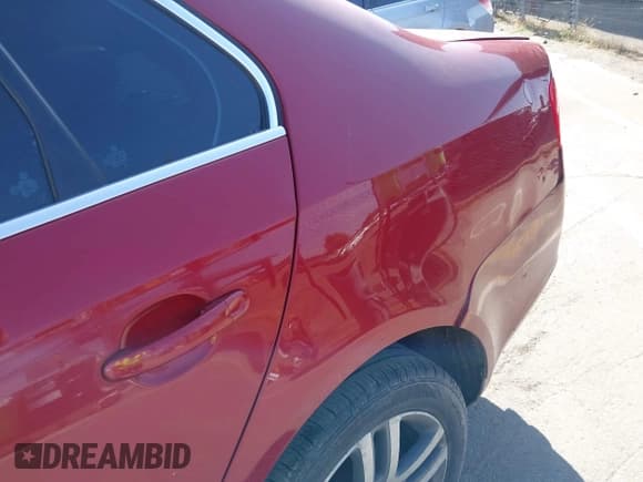 ✅ 2006 Volkswagen Jetta 2.5L • VIN: 3VWRG71K06M683932 • Лот: 42359935. Опубликован ранее на IAAI с пробегом 102 091 миль. Бесплатный доступ к архиву аукционных продаж из США и подробный отчёт об истории автомобиля на DreamBid. Изображение 13.