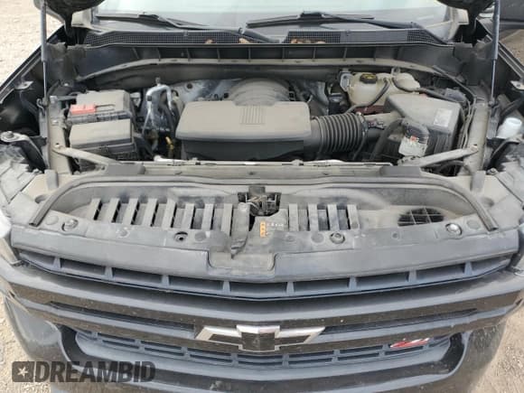 ✅ 2019 Chevrolet Silverado 1500 LT Trail Boss • VIN: 1GCPYFED4KZ331166 • Lot: 85135035. Wystawiony na Copart z przebiegiem 91 762 mil. Bezpłatny archiwum sprzedaży aukcyjnych z USA i szczegółowy raport historii pojazdu na DreamBid. Zdjęcie 11.