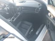 ✅ 2015 Porsche Panamera 4 • VIN: WP0AA2A72FL005751 • Lot: 37747010. Wystawiony na IAAI z przebiegiem 68 128 mil. Bezpłatny archiwum sprzedaży aukcyjnych z USA i szczegółowy raport historii pojazdu na DreamBid. Zdjęcie 5.